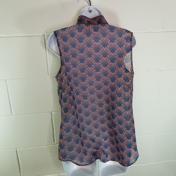 Cabi 3620 fan high collar sleeveless blouse - Picture 7 of 12